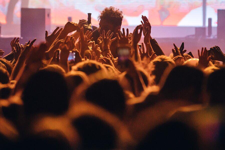 joshmeatsix's tweet photo. Gunnersville 2019 📷 @Warbey https://t.co/8rvnk99pTZ