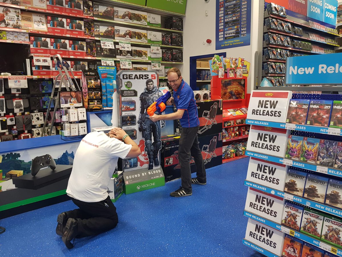 #smythstoys hashtag on Twitter