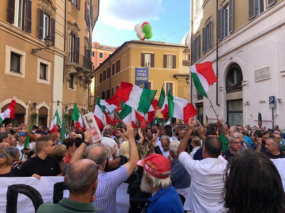 Matteo Salvini tweet media