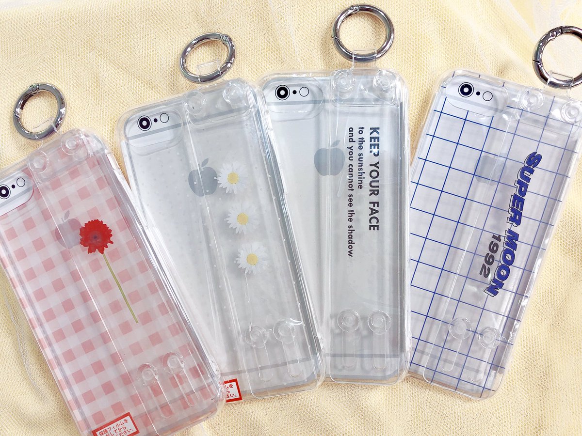 サンキューマートキャナルシティオーパ店 商品紹介 サンキューマートオリジナルより ベルト付きクリア Iphoneケースのご紹介です 対応機種は６ ６ｓ ７ ８でございます クリアタイプなのでお気に入りのステッカーや 推しのトレカなど