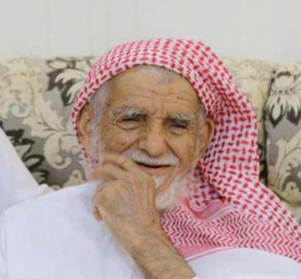 m_aldebasi's tweet photo. #لجنة_تسمية_شوارع_بريدة 
هناك من تجاوز ذلك بعمله وبذله في ان سميت دور التحفيظ والجوامع بل والاحياء باسمه وتبرع للمدارس باراضي واهتم بصيانة وتسوير المقابر وتقوم عليه جمعيات خيرية وهو زاهد عن كل ذلك رغم ذلك لابد وان تدرك اللجنة انهم وان تجاوزوها فهم الاحق كالشيخ/ علي محمد النصار https://t.co/MBJbZBY8ea
