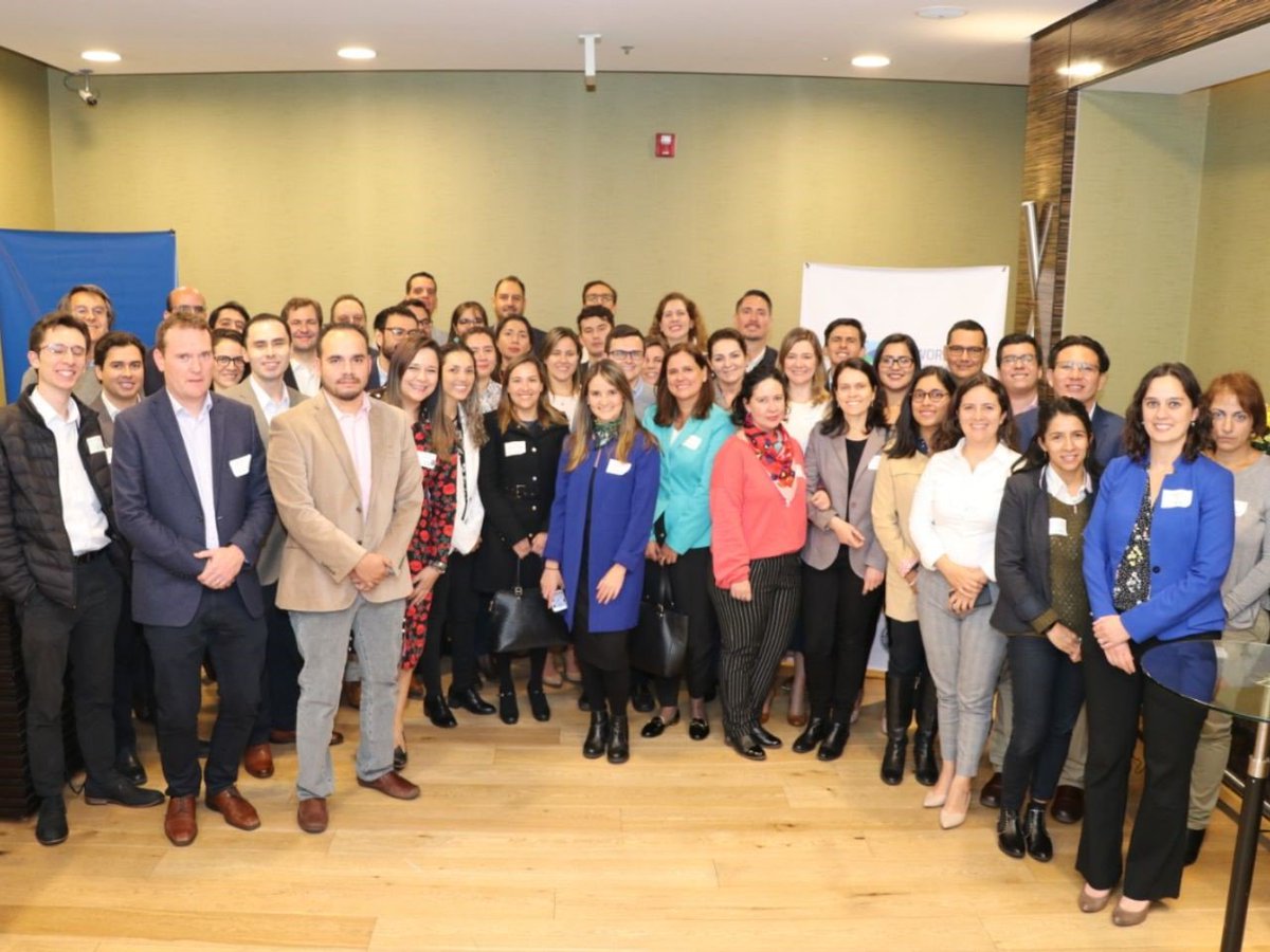 GBCEs's tweet photo. GBCs de todo Latino América se han reunido para celebrar un taller en Bogota para el proyecto #AcciónClimáticadelasCiudades. Reunió a más de 40 ciudades del programa #BuildingEfficiencyAccelerator para discutir estrategias para la descarbonización @WorldGBC @CCCSColombiaGBC https://t.co/9gVYd8on2J