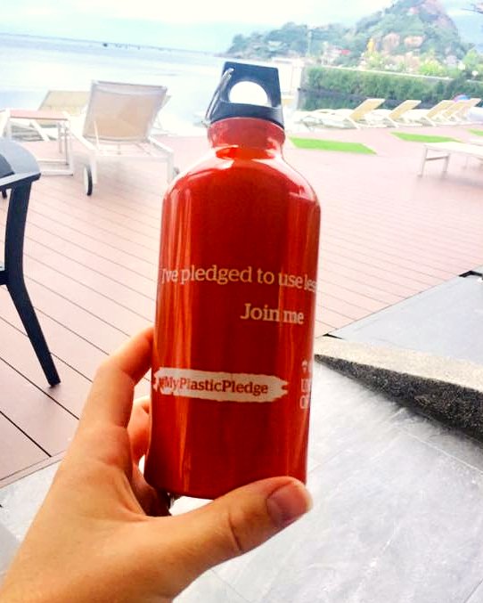UniOfHull's tweet photo. Our reusable water bottles are making their way around the globe again - this time in Thailand! ππ
Where will we see our reusable bottles next, we wonder? π€
#MyPlasticPledge https://t.co/zYwYIIq6Sj