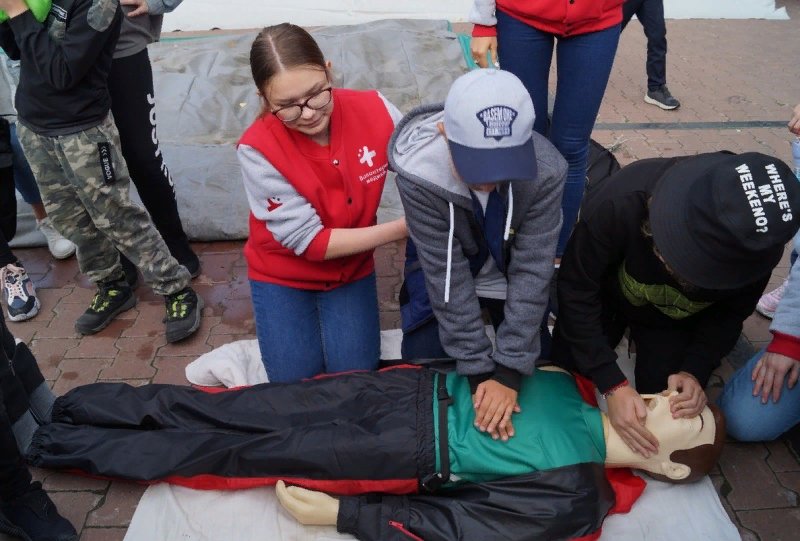 Emercom112's tweet image. Школу БЕЗопасности посетили юные хантымансийсцы
86.mchs.gov.ru/pressroom/news…