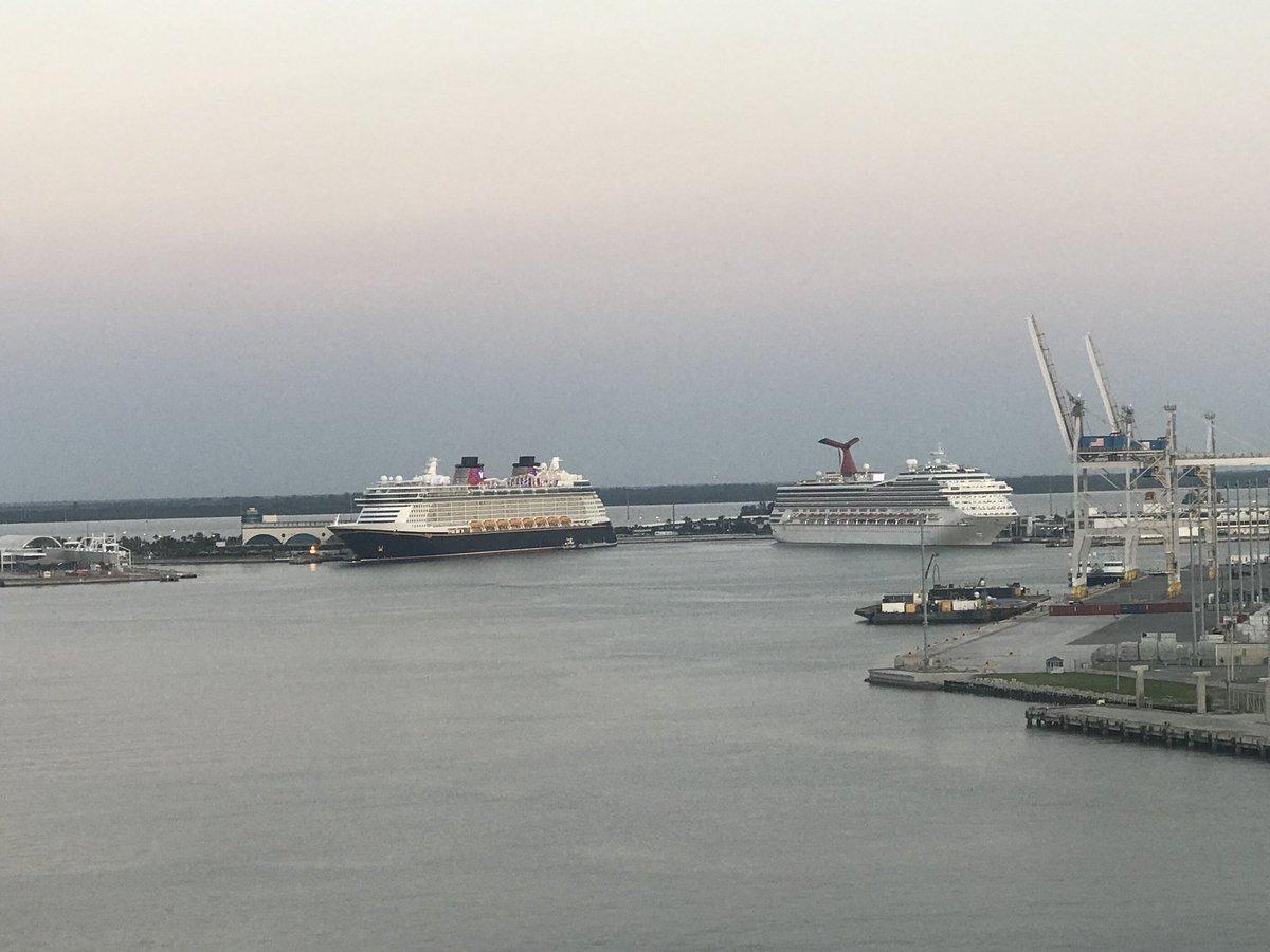 Amazing view on top of the Mariner of the Seas this morning as the sun comes up. <a href="/fox35orlando/">FOX 35 Orlando</a>