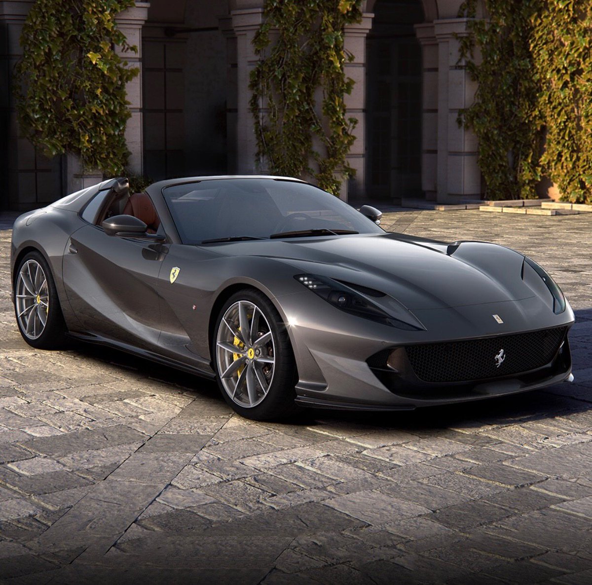 FerrariCFL's tweet photo. The #Ferrari 812 GTS Is a Super Quick, 211-MPH Convertible | Automobile Magazine https://t.co/XHkInpbHwh 
#ForzaFerrari #MondayMotivation https://t.co/MXStjq50ra