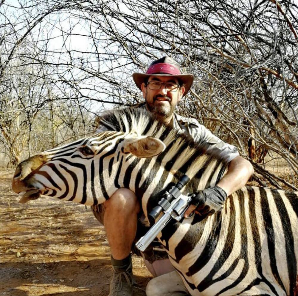 «Animal cruelty won’t stop 
if you ignore it.» 
#BanTrophyHunting