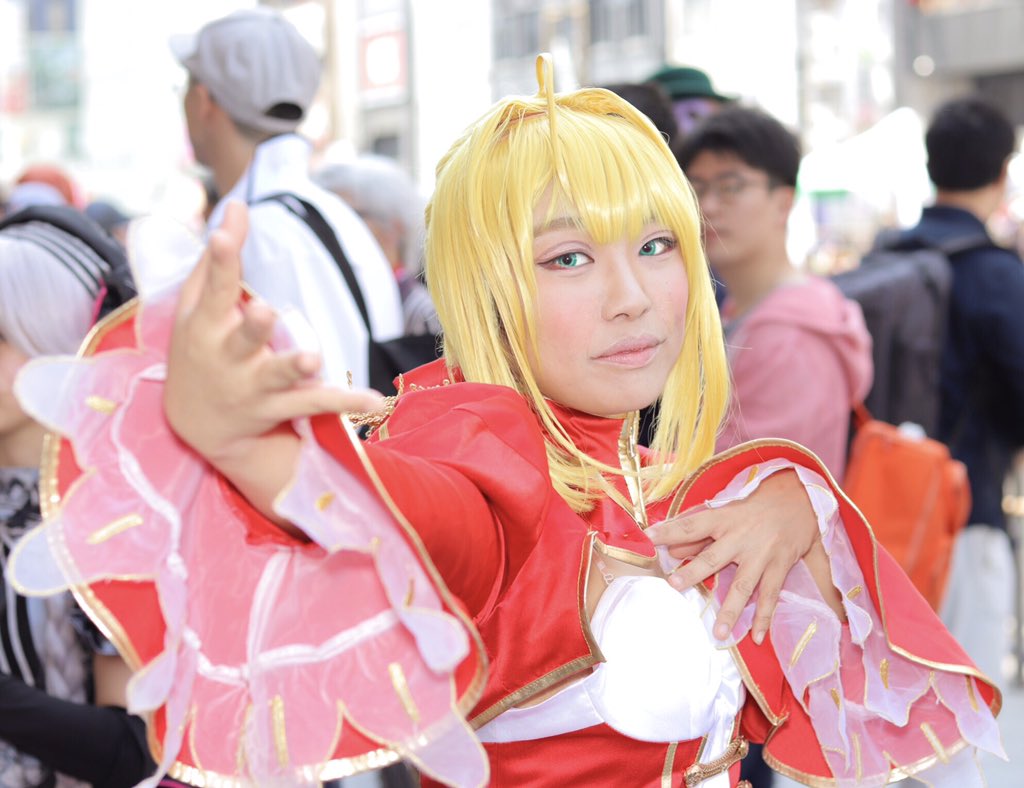 瑠璃 神戸かわさき錨山13 14売り子榛名 実はネロちゃまやってるという あ アナスタシアというのも有りか でしょ ディズニー好きだから Dウェディングもやりたい 納得してくれるかな いちおう お婆ちゃんの葬式の時に 結婚式は
