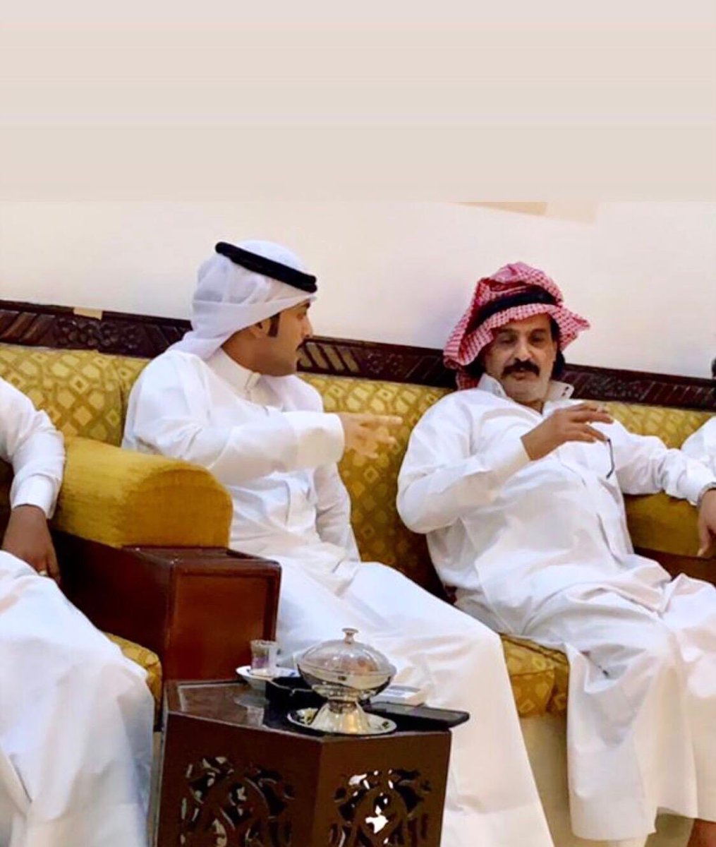 askkrr10's tweet photo. صور من زيارة 

#الشاعر_منيف_منقره #الشاعر_ناصر_مرسال 

#للشاعر_خالد_بن_سعود
@khalidbinsaud 

اليوم في مجلسه في دولة الكويت https://t.co/mHT7RfNbFy
