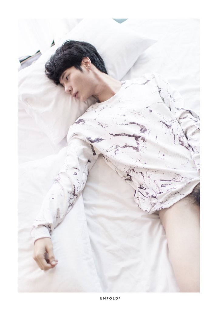 KoHtet71335713's tweet photo. GoodEvening 🖤🧡🖤🧡🖤🧡 https://t.co/k5ChpL9s9J