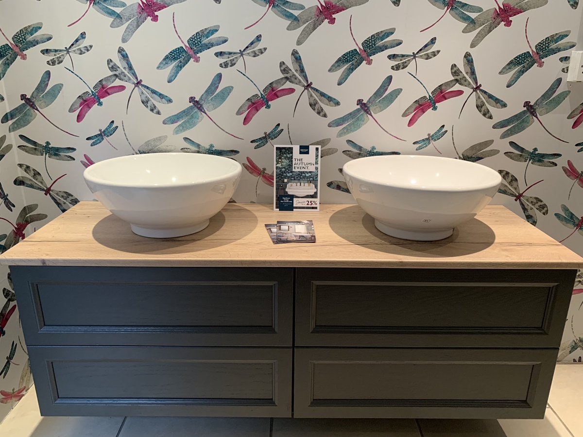 ExpressHereford's tweet photo. September SALE #HeritageEvent #AutumnEvent #bathroom #HomeImprovement #selfbuild #Hereford #Herefordshire @HerefordHour2 https://t.co/ZE9xy8U8Dq