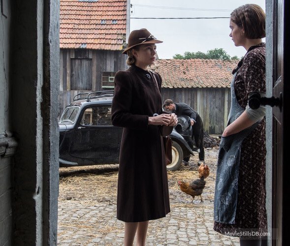 Michelle Williams, Ruth Wilson and Matthias Schoenaerts in Suite Française (2015). 

Happy Birthday Michelle! 
