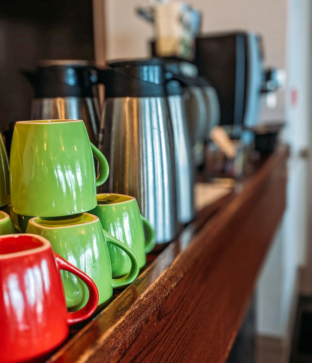 Good Monday morning! Meetings? Hiking? Lounging? Team building? Our complimentary all-day coffee &amp; tea station will help get you through the day.

#eventvenue #MondayMotivation #coffeetime #eventprofs