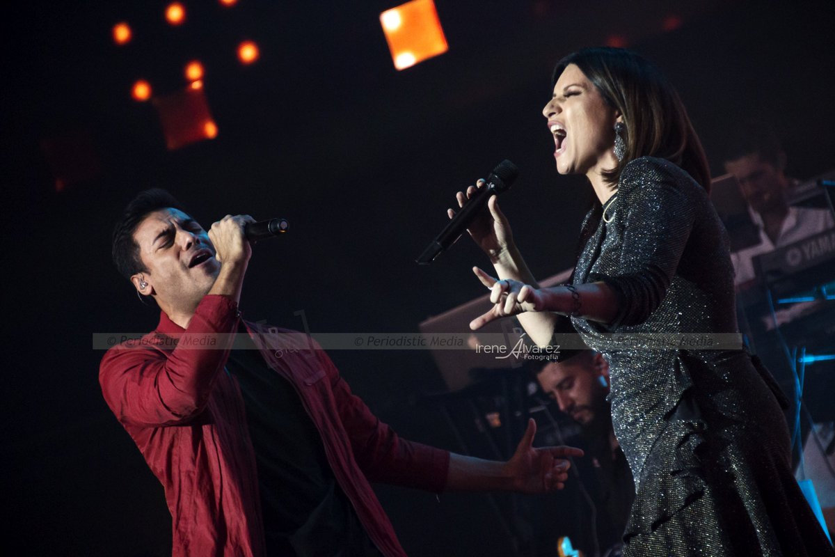 ORiverargentina's tweet photo. @PeriodisticM @Chenoa @_CarlosRivera @LauraPausini @WiZinkCenter @chenoafanclub @Online_Rivera @GentePausini @irealvarezfoto 🥰 @Chenoa, @_CarlosRivera y @LauraPausini dejaron huella con sus actuaciones en el #ViveDial en el @WiZinkCenter de #Madrid #ViveDialEnDivinity #ViveDial2019 @chenoafanclub @Online_Rivera @GentePausini #Chenoa #LasChicasBuenas
📸 @irealvarezfoto https://t.co/vMsdzjxFc3