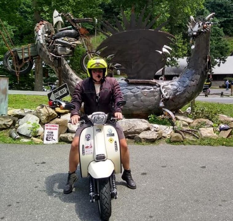 ScooterFile's tweet image. New on Scooterfile: Royal Alloy GT150 - Slaying the Dragon wp.me/p2VnAu-43o scooterfile.com/scooter-review…