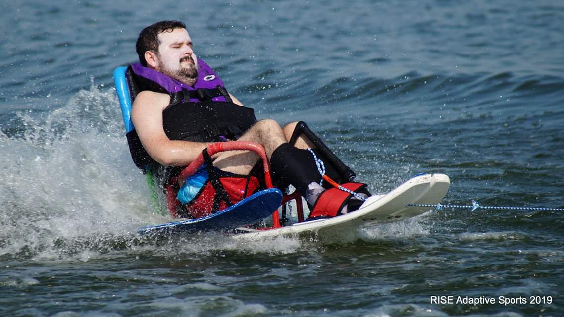 RISEAdaptive's tweet photo. What did you do Saturday? Jared Starr and Ryan Venable live to water ski! Freedom on the water. JUST DO THIS! 9-7-19
#adaptivewaterski #adaptvieski #icanski #risesummer2019 #icandothis https://t.co/ZkoZsfdtyX
