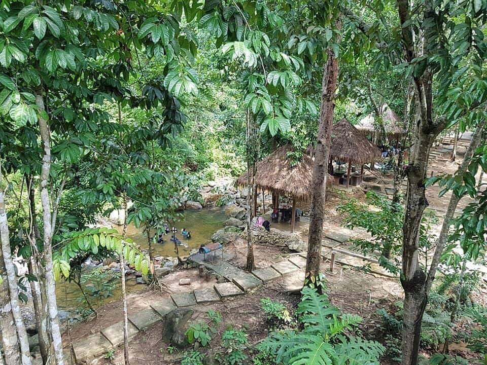 muhafandy501's tweet photo. Beberapa tempat menarik di Jeli, Kelantan berpotensi dibangunkan sebagai kawasan tarikan pelancongan bertaraf dunia. Kerajaan dan pihak berkaitan perlu beri perhatian untuk promosikan pusat pelancongan berkenaan @MyMOTAC @Mustapa_Mohamed https://t.co/04lE48b4zp
