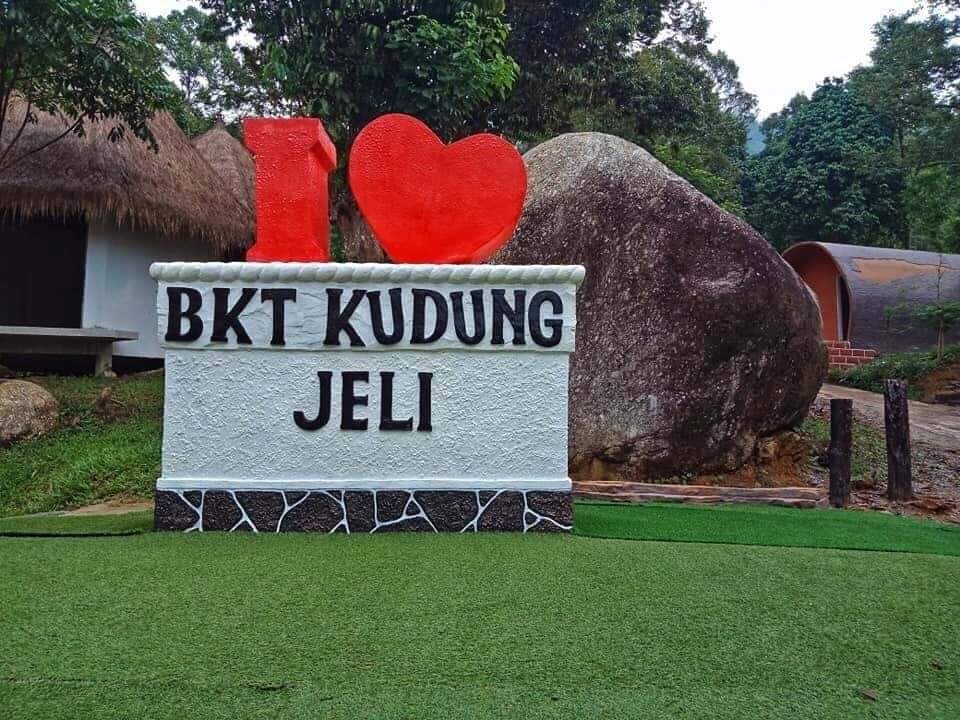 muhafandy501's tweet photo. Beberapa tempat menarik di Jeli, Kelantan berpotensi dibangunkan sebagai kawasan tarikan pelancongan bertaraf dunia. Kerajaan dan pihak berkaitan perlu beri perhatian untuk promosikan pusat pelancongan berkenaan @MyMOTAC @Mustapa_Mohamed https://t.co/04lE48b4zp