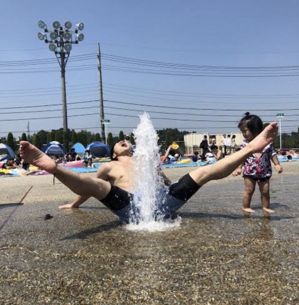 yeskiri's tweet photo. 「水の呼吸 肆ノ型・打ち潮」 https://t.co/vvRVsFnBWo