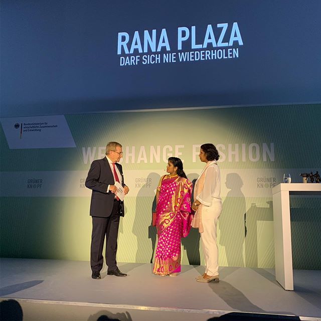 3FREUNDE's tweet photo. #ranaplaza #ranaplazaneveragain #grünerknopf #3freunde https://t.co/9dZUj4p5f9 https://t.co/FIXX9RoBIQ
