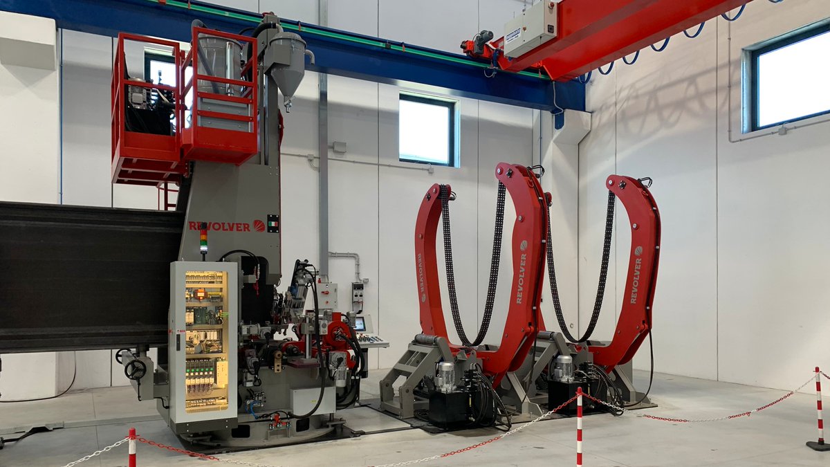 ficepfrance's tweet photo. [ACTU PARTENAIRE @FICEP] Découvrez la nouvelle ligne de soudage REVOLVER #Corimpex pour la production de PRS (bâtiments et ponts). 
👉 Pour plus d'informations, contactez-nous : https://t.co/Kd67HaMLse https://t.co/kZxYIPWtVP