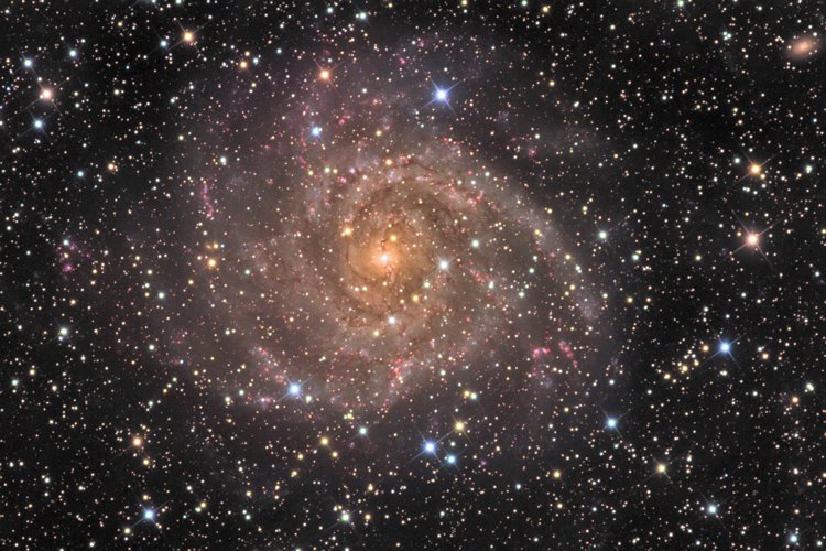 astronomia2016's tweet photo. IC 342/Maffei – сосед��яя скрытая галактическая
группа https://t.co/ihBtd80vBW 
#galaxy #Maffei1 #Maffei2 #галактика #IC342 #Dwingeloo1 #space #science #астрономия #астрофизика #наука #космос #звезда #star #Dwingeloo2 #Caldwell5 #NGC1560 #IC2062 #NGC1569 #UGCA92 #Dwingeloo2 #КК35 https://t.co/jbLkJdfyAa