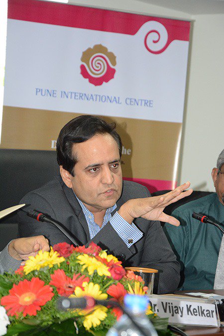 PuneIntCentre's tweet photo. #PICArchives #OnThisDay

 2014:Indian Cities to have 40% of it's population, 78% of GDP &amp; 85 % of its taxes by 2030, Here's Dr. Shirish Sankhe sharing his insights on need for 'Smart Urbanisation'

@Girbane @HitSin https://t.co/YjIj4o80ql
