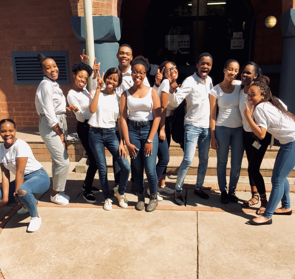 The first meeting with the new members of Tax@Tuks committee took place this morning.
We are ready and excited for the 2019/2020 term!