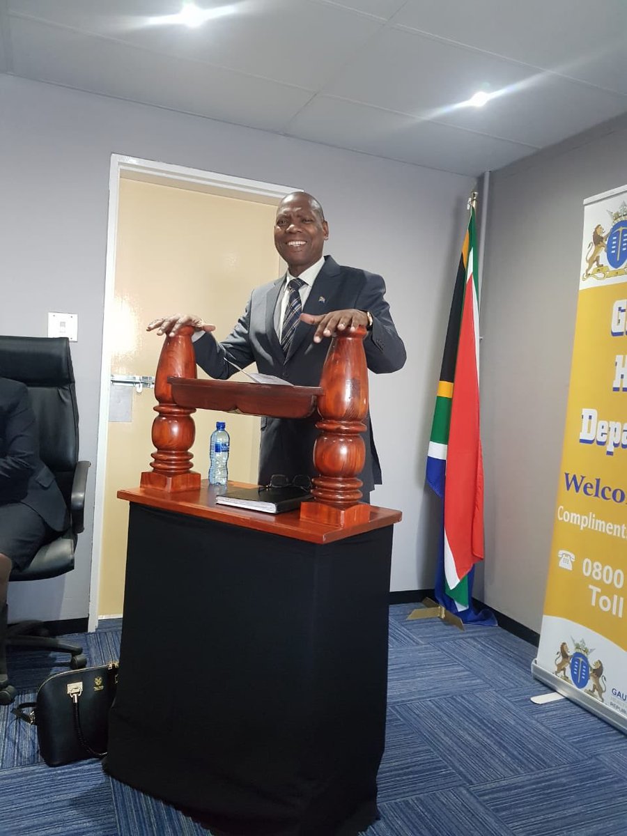Before we talk about the hard bricks and mortar let’s first talk about a caring heart. #NHI is a first step. Let’s give our people the best!- Minister #ZweliMkhize #PublicServiceMonth