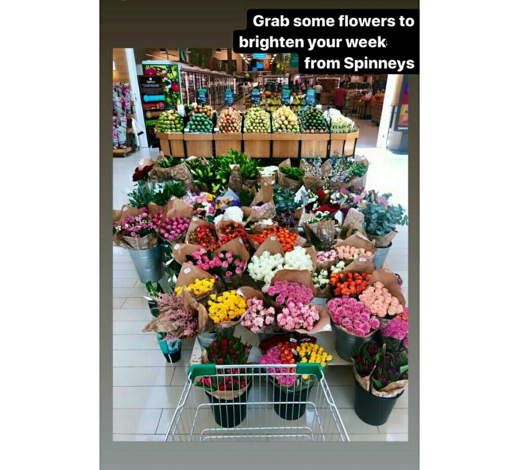 AAAGrowersLtd's tweet photo. Our #flowers are available worldwide and guess what you can also get them @Spinneys_Dubai. #Fresh, #beautiful #roses to brighten your week.
We have a Stand D203, Hall 3 Pavillion 1. Flower expo #Russia, #Moscow
#MondayMotivation #aaaroses #flowerexpo #wholesale #export #rose https://t.co/hma763NOMm