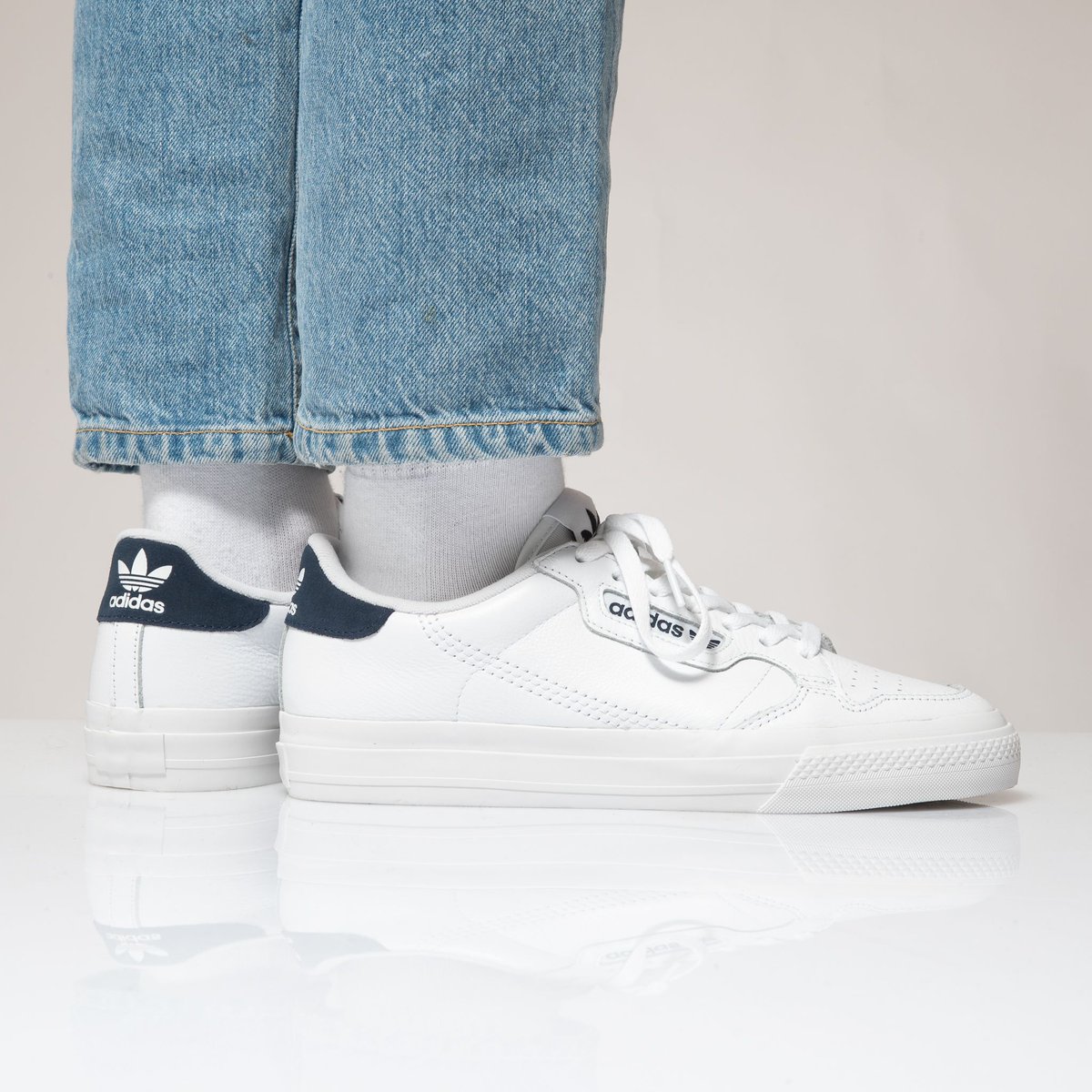 adidas continental vulc leather