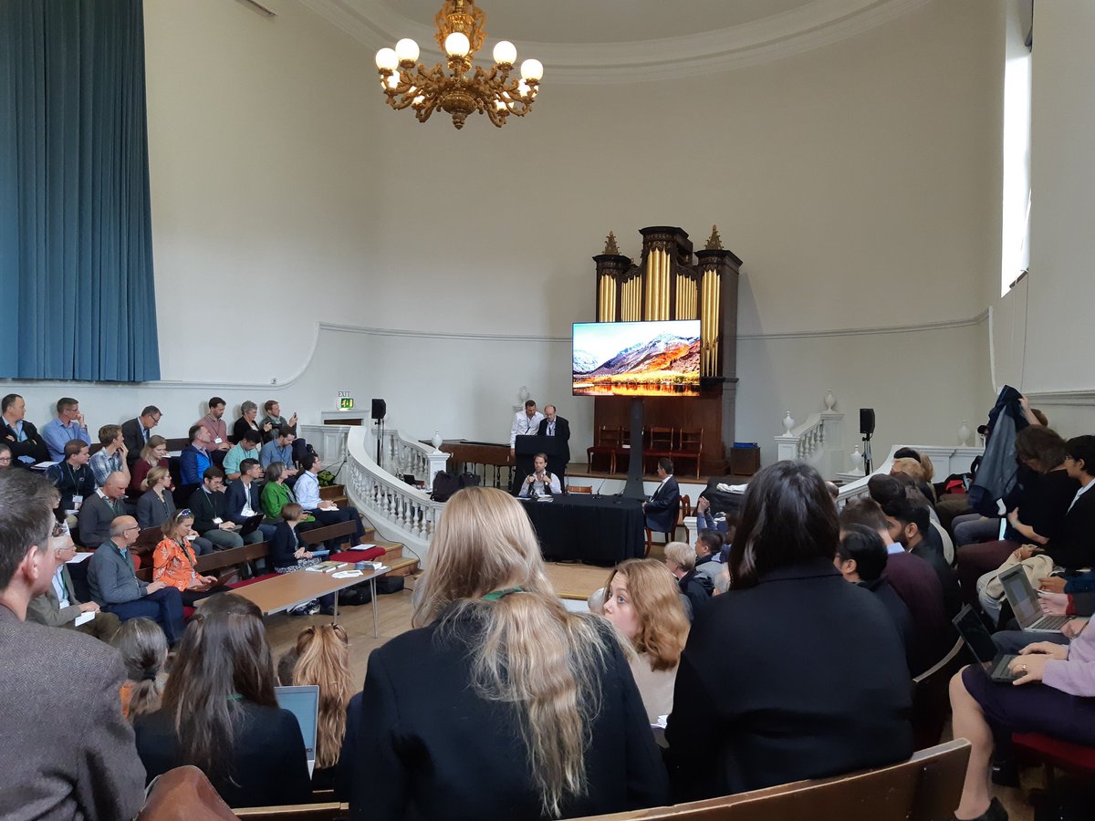 sidsareen's tweet image. #PostNormalScience enters the debate @ecioxford #NetZero with @ExtinctionR and @IPCC_CH being juxtaposed in relation to urgency, conservatism and effective climate mitigation action @vitenskapsteori