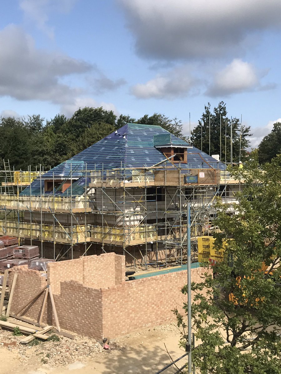 JarvisNewHomes's tweet image. At Jarvis we carry out on-going research with #environmental consultants to ensure we remain at the forefront of #sustainableconstruction.
As part of our move to steer clear of plastics we are using #timber or timber/aluminium composite frames at The Orchard &amp;amp; Chequers Green