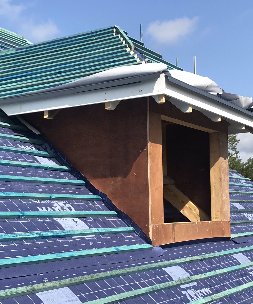 JarvisNewHomes's tweet image. At Jarvis we carry out on-going research with #environmental consultants to ensure we remain at the forefront of #sustainableconstruction.
As part of our move to steer clear of plastics we are using #timber or timber/aluminium composite frames at The Orchard &amp;amp; Chequers Green