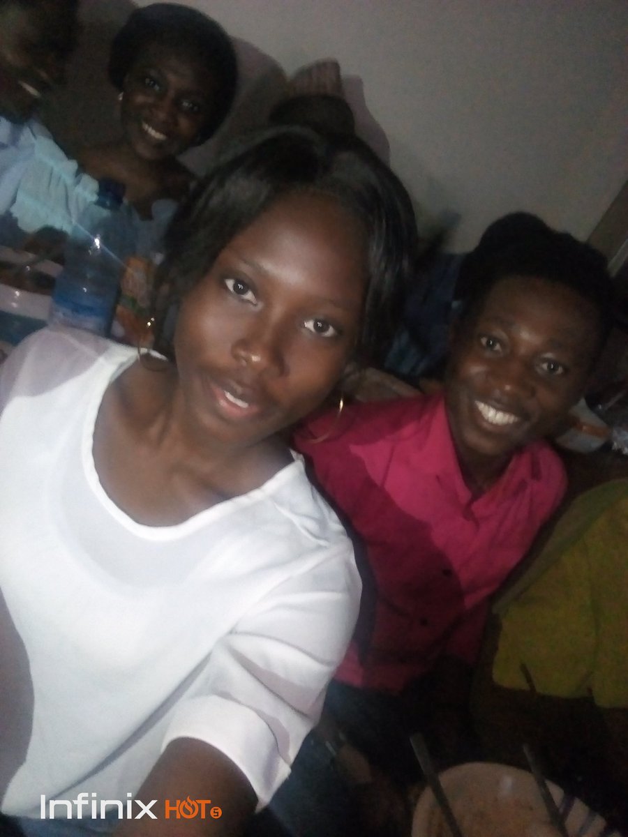 FwaTalmon's tweet image. I believe that eating together as a team develops excellent team bonding and relationship. Yesterday I learnt that spending time  as a team is very rewarding.#wehadfun #yes19 #weallwin #enactusAbu