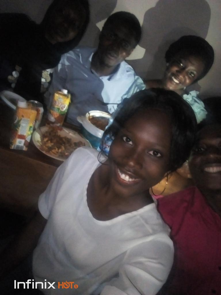 FwaTalmon's tweet image. I believe that eating together as a team develops excellent team bonding and relationship. Yesterday I learnt that spending time  as a team is very rewarding.#wehadfun #yes19 #weallwin #enactusAbu