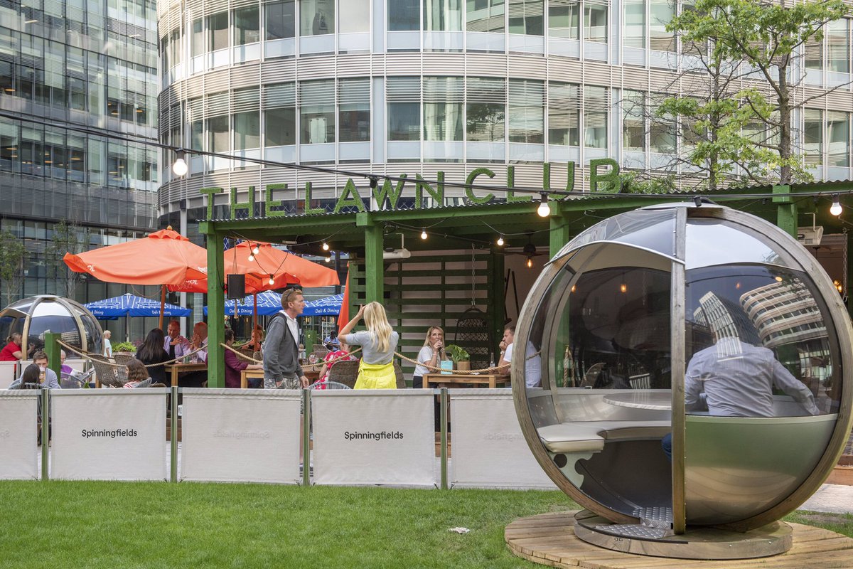 After work drinks anyone? 🍻🥂