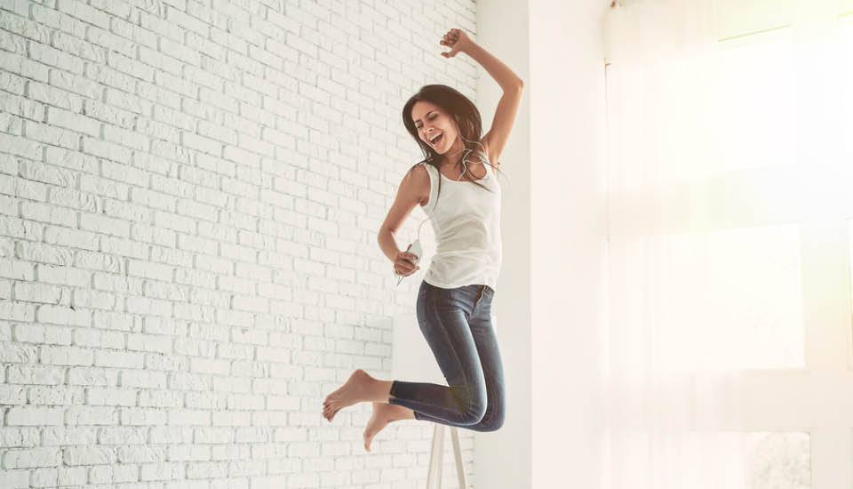 CShomelending's tweet photo. Believe these 2 myths to make homebuying harder than it has to be https://t.co/NN4pGkgA5q https://t.co/AtrPYFg2yr