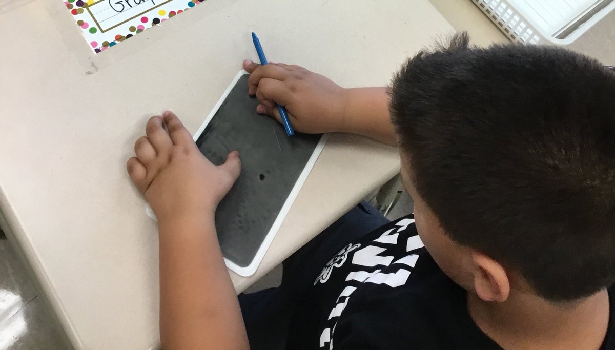 MrsShakesFRSD's tweet photo. Testing out our Gel Boards for Fundations today! Do we think they’re cool? Verdict is: Yes!! So awesome! #Fundations #Gelboards #CopperHill https://t.co/p0QQzKJ5cz