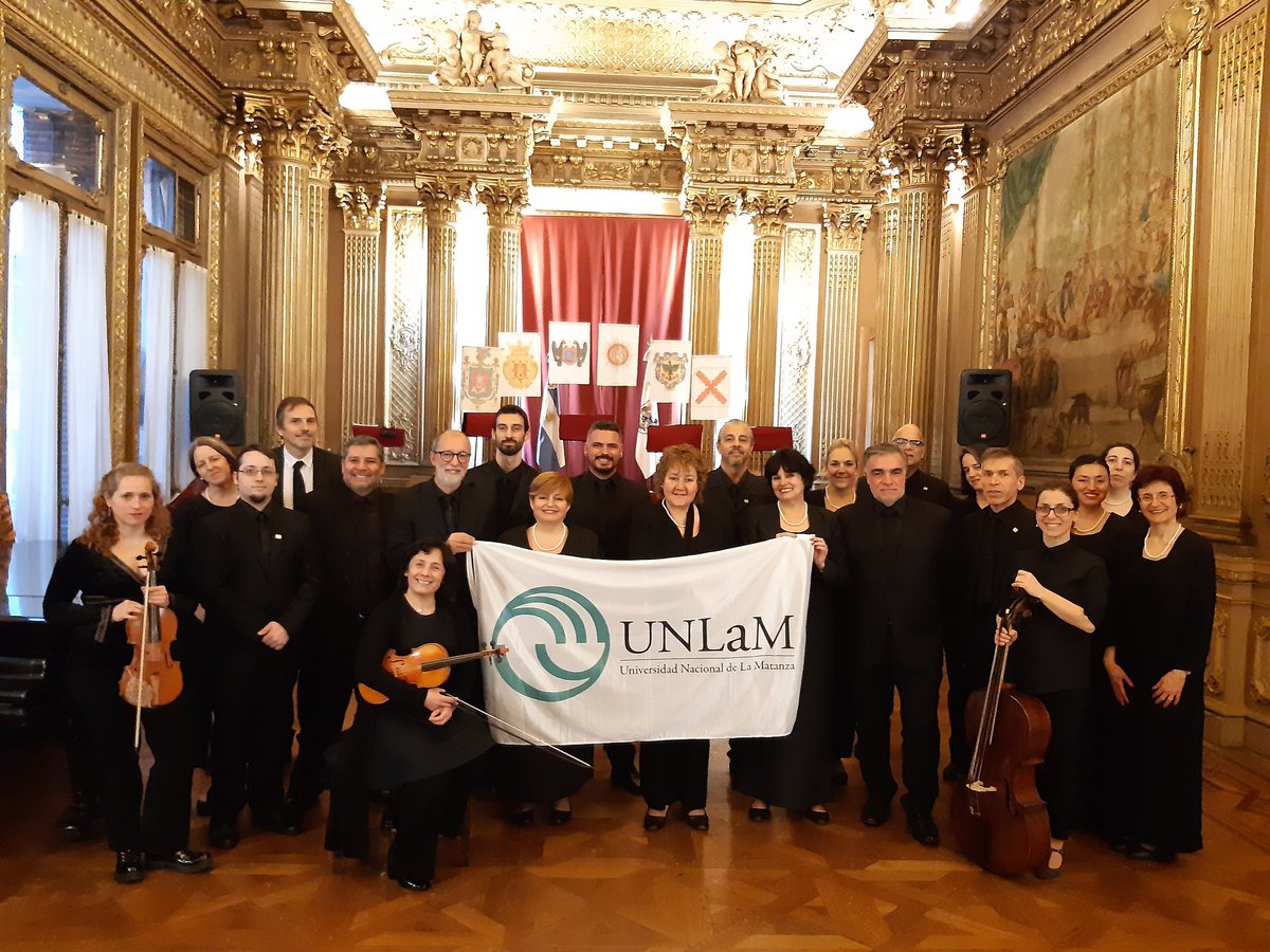 ConciertosUnlam's tweet photo. Concierto del Grupo Vocal e Instrumental de Cámara UNLaM en el Salón Dorado de la Casa de la Cultura del GCBA.
31/08. @UnlamOficial @SocioCulturales #musicacolonial #musicavirreinal #coros https://t.co/GvBqHOhEzF
