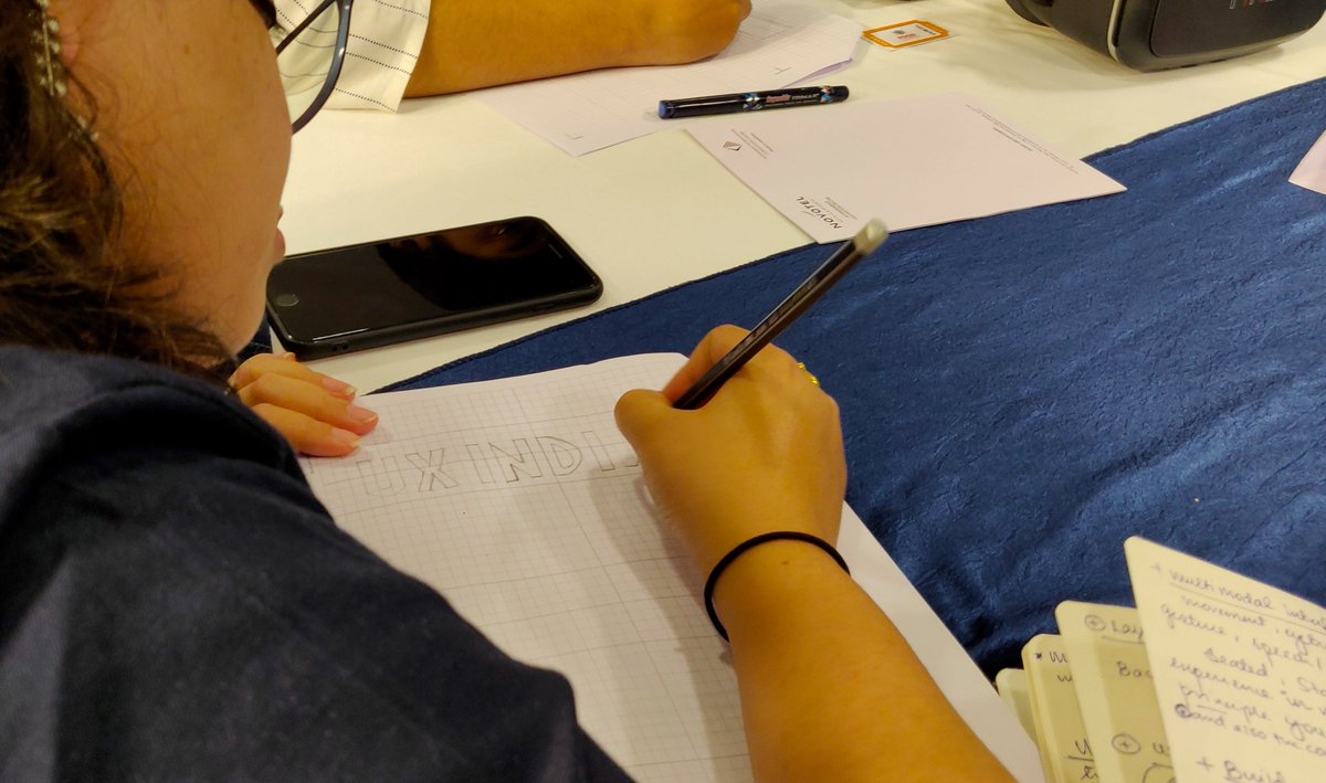 designerrs_acad's tweet image. Day 1 at @uxindiaconf 

#Design4VR @kernel_kumar @iamatulxyz @scapicxr