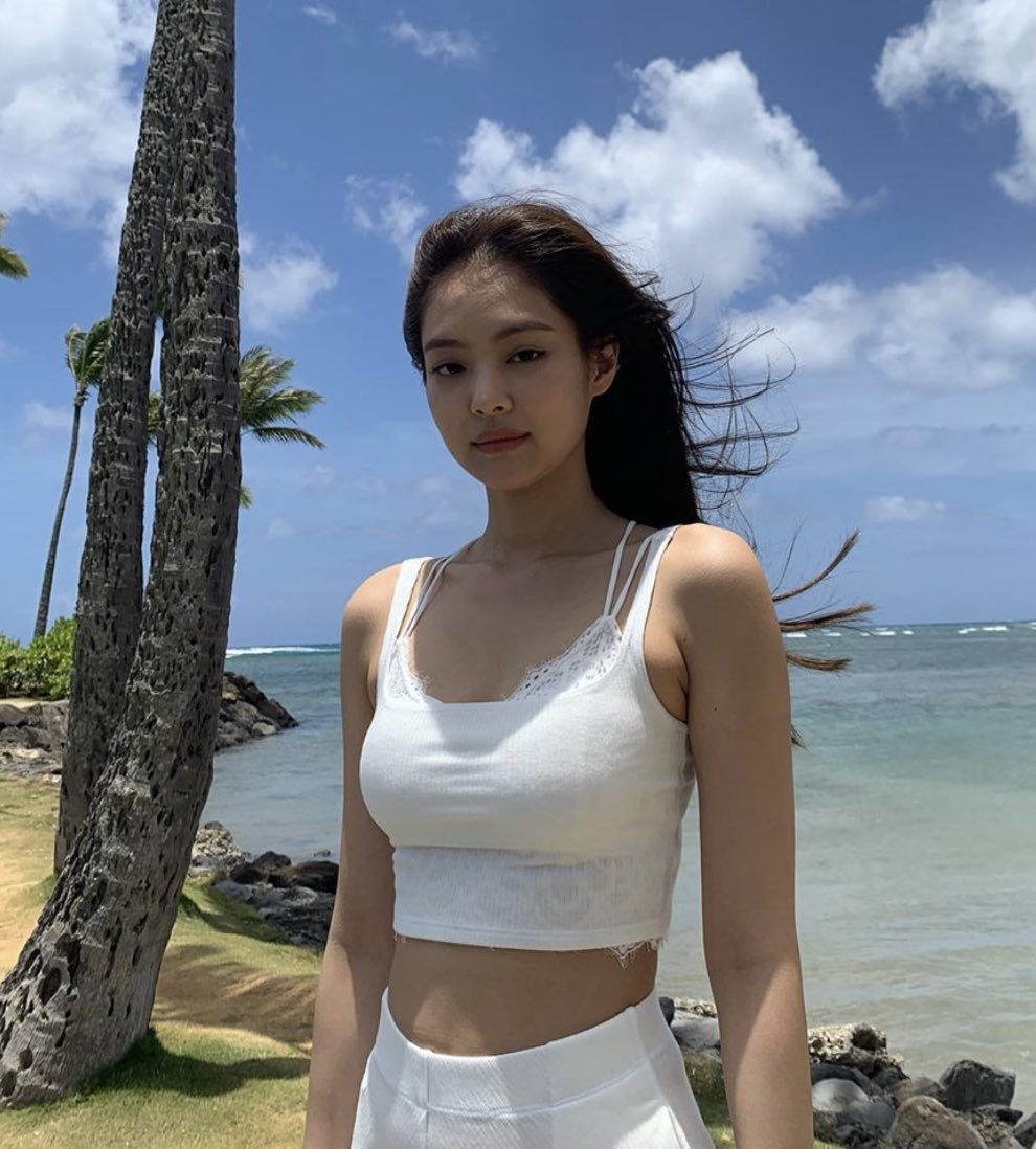 J_daisyrose1621's tweet photo. เจนนี่พี่รักหนู 😭💕💕💕💕💕🏝🏞🏖 ดือมากกกกกก
#JENNIE #Ruby_jnk https://t.co/eYjnXnZ9PV