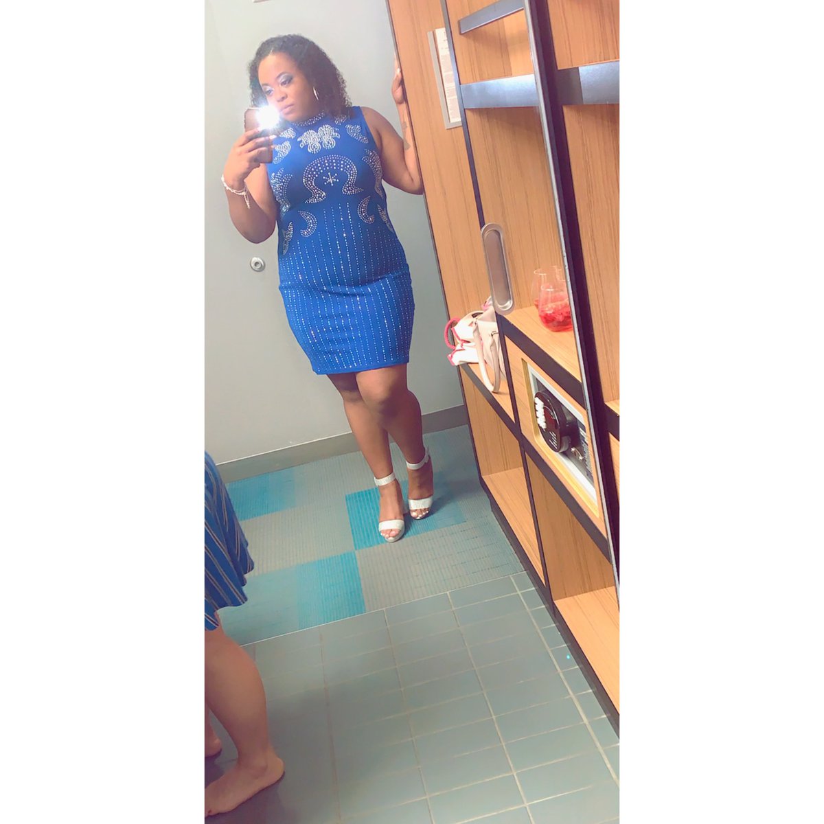 bee_mo94's tweet image. Couldn’t tell me shit this weekend 🤪🥰👀 #25thbirthday #bombaf