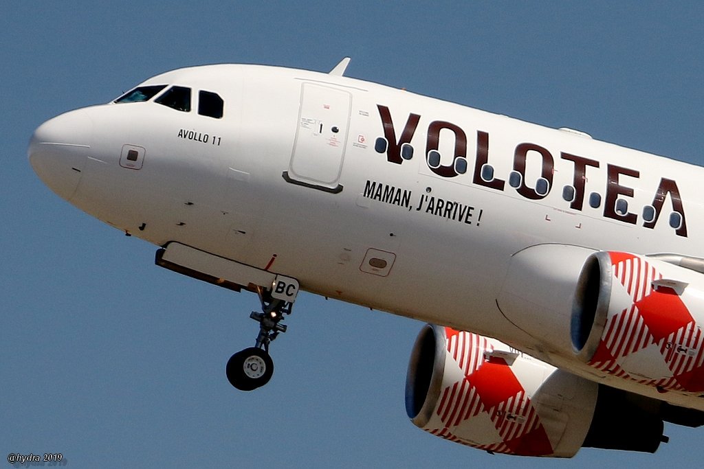 hydra_66's tweet photo. Destination 🚀🌔Lune 
via #Nantes, @woutercooremans? 😎
#Avollo11 #Volotea #PerpignanPGF https://t.co/YtCqkkXXdG