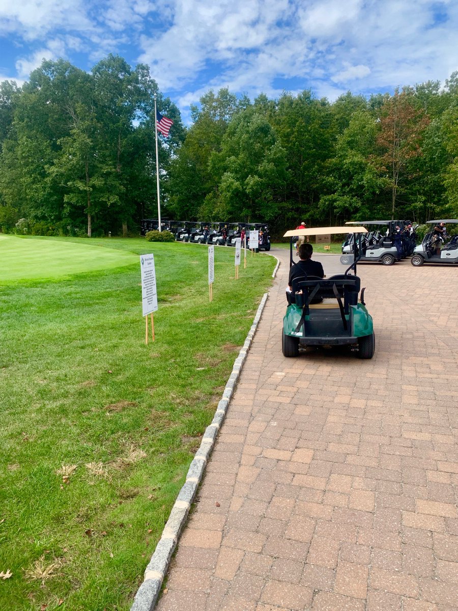 OmegaHIPS's tweet image. It was a picture perfect day FORE a great cause, at the @AtlantiCareNJ Thomas L. Glenn, Jr. Memorial Golf Tournament! We may be big into our golf game, but still managed to snag a few shots of our print signage along the way! #PrintMarketing #PrintSignage #PrintPower