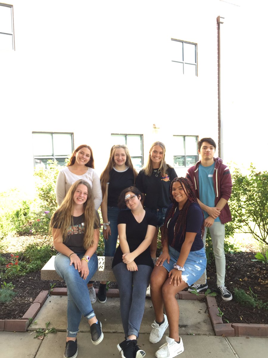 Congratulations to Makenna Stephens and Jordan Lopez for making All-District Choir! And Sydney Patterson, Audrey Polland,  Aubrie Oates, Makayla Charles, and Kayla Newman for making District Women’s Choir!