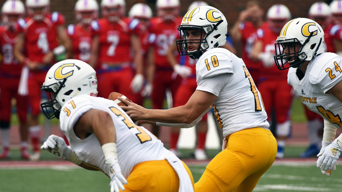Centre Colonels (@centreathletics) on Twitter photo RELEASE | <a href="/CentreFootball/">Centre College Football</a>'s Payne earns <a href="/SAA_Sports/">SAA Sports</a> Off. Player of the Week award following starting debut #GoldRush #PEV bit.ly/2lL0Fd6 RELEASE | <a href="/CentreFootball/">Centre College Football</a>'s Payne earns <a href="/SAA_Sports/">SAA Sports</a> Off. Player of the Week award following starting debut #GoldRush #PEV bit.ly/2lL0Fd6