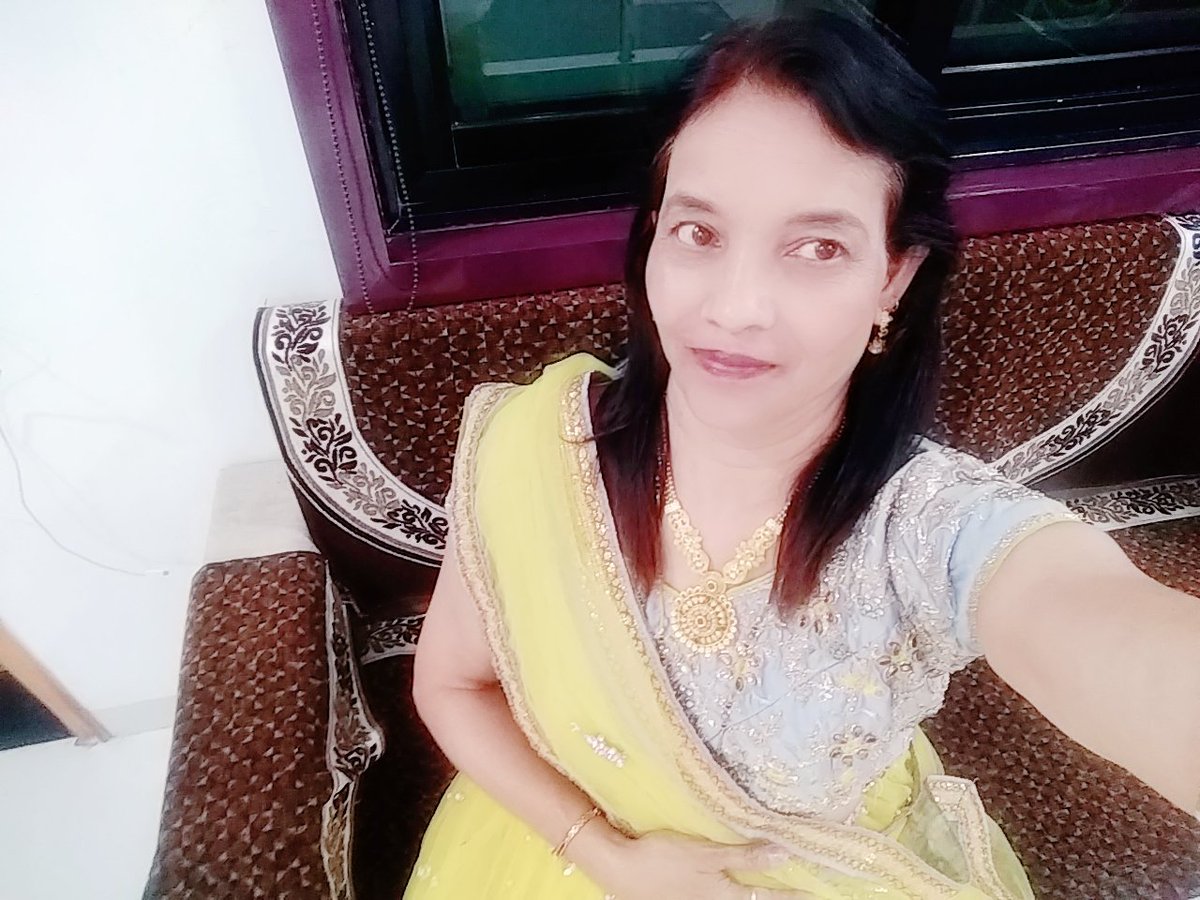 Getting ready 4 party.