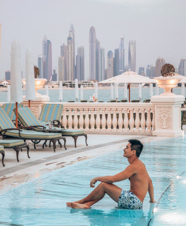 Kempinski Hotels On Twitter Lounge Lazily At The Pool Of Emerald