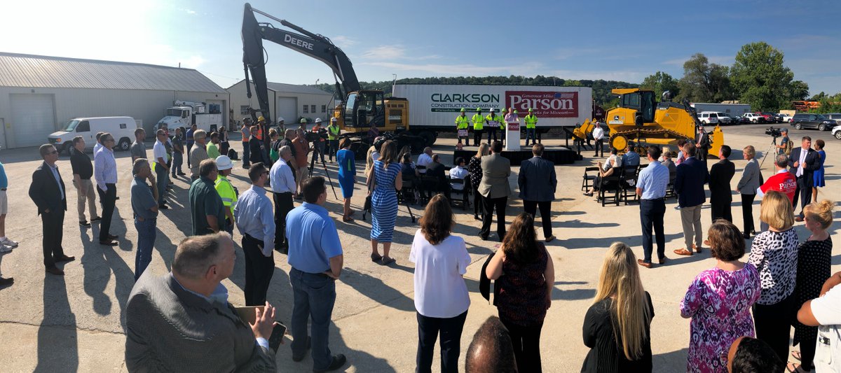 mikeparson's tweet photo. Had a great first stop on our #WorksforMO Announcement Tour. Workers are taking advantage of new workforce development initiatives and we’re connecting communities by rebuilding our crumbling infrastructure. Thanks to @ClarksonBuilds for hosting.  #mogov #mikeworks #team57 https://t.co/VKP9yrI99w